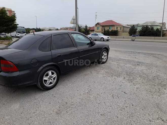Opel Vectra 1995, 235,274 km - 2.0 l - Bakı