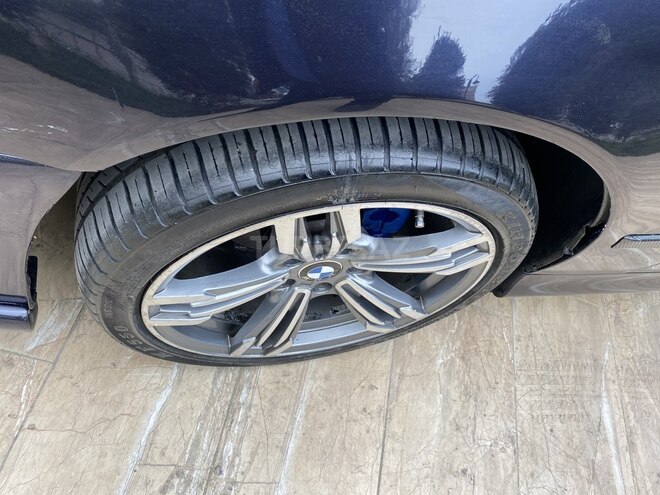 BMW 528 2000, 371,000 km - 2.8 l - Sumqayıt