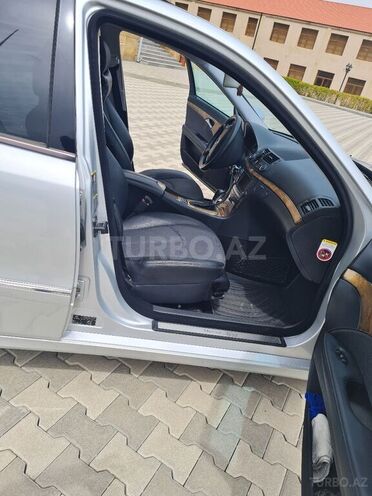 Mercedes E 200 2006, 269,000 km - 1.8 l - Gədəbəy
