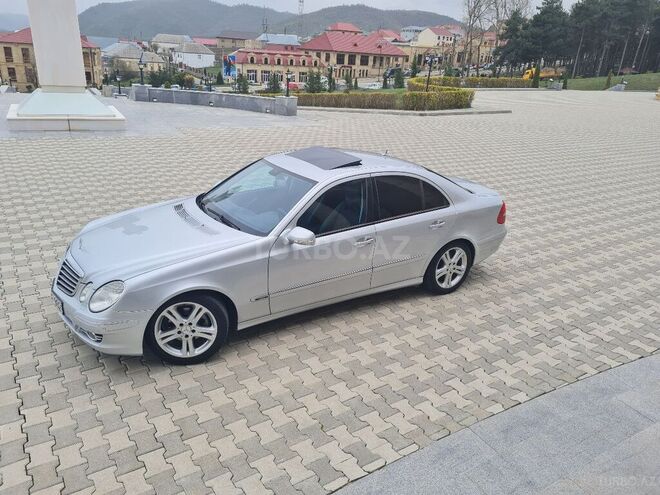 Mercedes E 200 2006, 269,000 km - 1.8 l - Gədəbəy