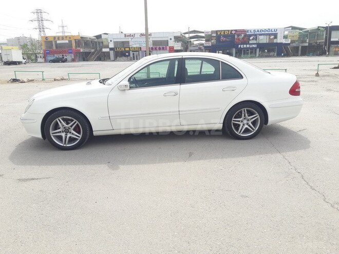 Mercedes E 240 2002, 216,447 km - 2.6 l - Bakı