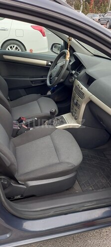 Opel Astra 2007, 207,000 km - 1.3 л - Bakı