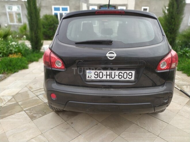 Nissan Qashqai 2008, 200,000 km - 2.0 l - Saatlı