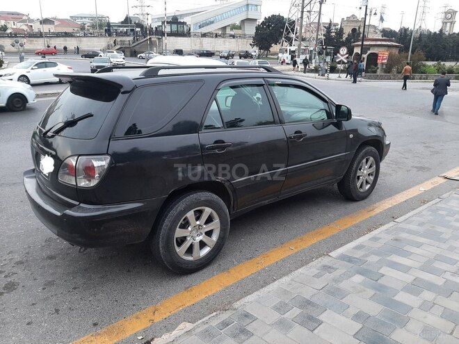 Toyota Harrier 2002, 320,000 km - 2.4 l - Bakı