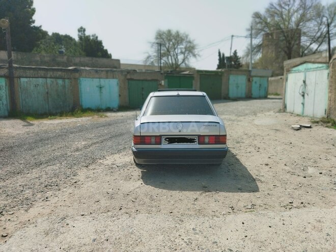 Mercedes 190 1993, 155,000 km - 2.0 l - Sumqayıt