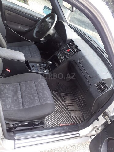 Mercedes C 200 1998, 328,000 km - 2.0 l - Gəncə
