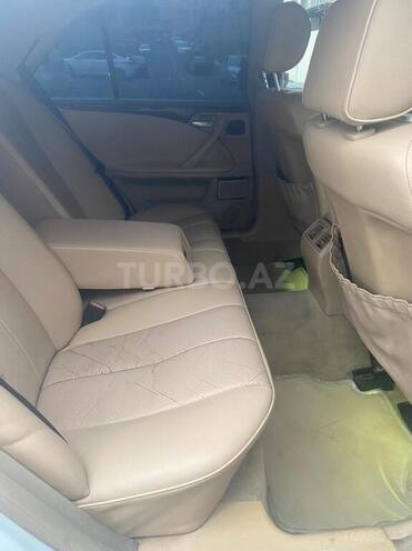 Mercedes E 240 2000, 256,800 km - 2.4 l - Bakı