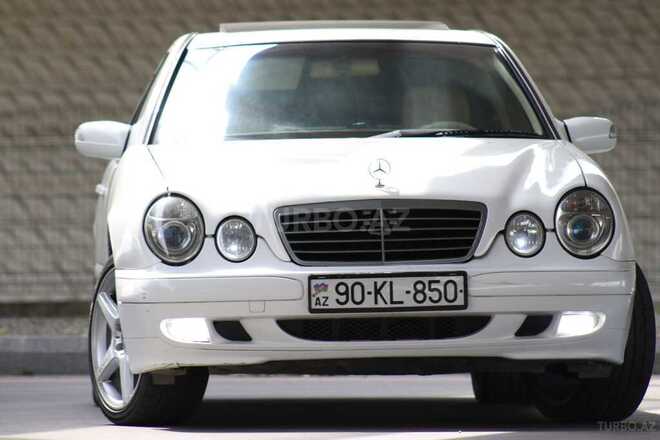 Mercedes E 240 2000, 256,800 km - 2.4 l - Bakı