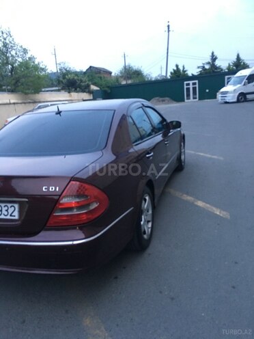 Mercedes E 220 2006, 332,000 km - 2.2 l - Zaqatala