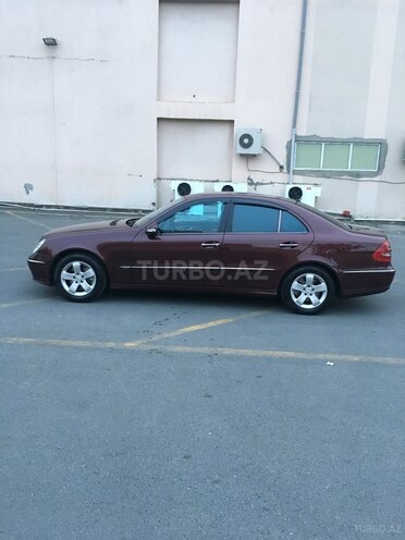 Mercedes E 220 2006, 332,000 km - 2.2 l - Zaqatala