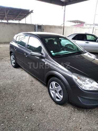 Opel Astra 2008, 170,000 km - 1.4 l - Bakı
