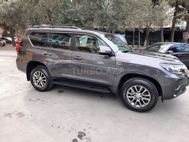 Toyota Prado 2018, 99,000 km - 3.0 l - Bakı
