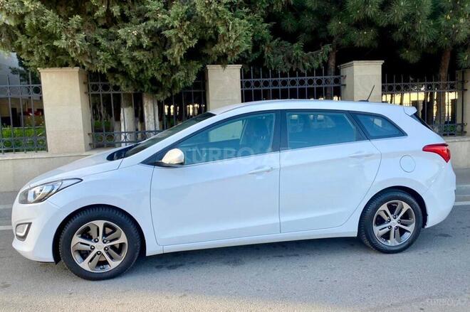 Hyundai i30 2015, 52,000 km - 1.6 l - Bakı