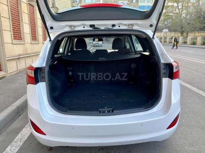 Hyundai i30 2015, 52,000 km - 1.6 l - Bakı