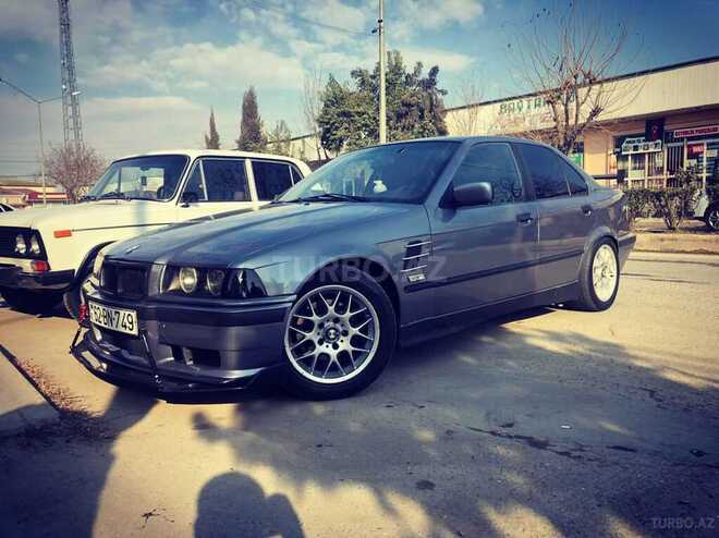 BMW 318 1994, 444,256 km - 1.8 l - Zaqatala
