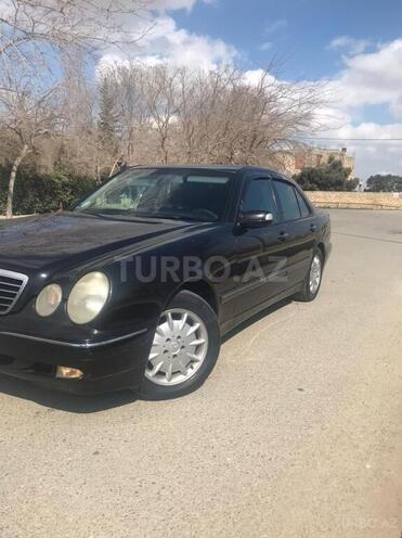 Mercedes E 240 2001, 197,229 km - 2.6 l - Bakı