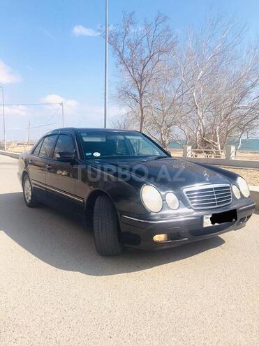 Mercedes E 240 2001, 197,229 km - 2.6 l - Bakı