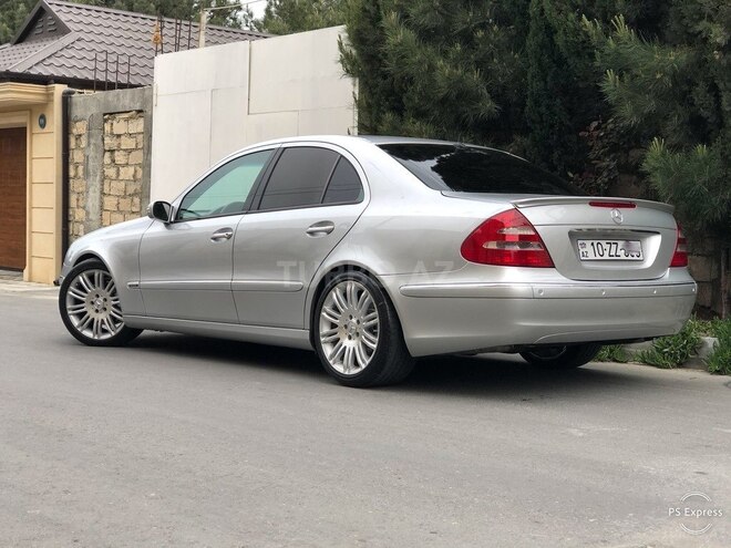 Mercedes E 320 2002, 287,000 km - 3.2 л - Bakı