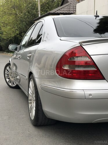 Mercedes E 320 2002, 287,000 km - 3.2 л - Bakı