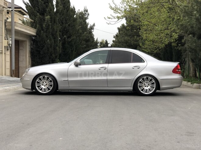 Mercedes E 320 2002, 287,000 km - 3.2 л - Bakı