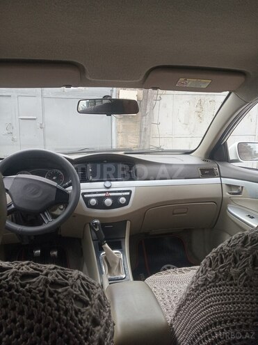 Lifan 820 2011, 200,000 km - 1.6 l - Bakı