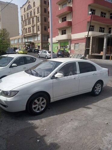 Lifan 820 2011, 200,000 km - 1.6 l - Bakı