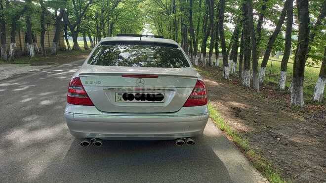 Mercedes E 240 2002, 249,000 km - 2.6 l - Masallı