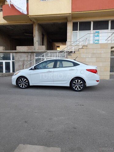 Hyundai Accent 2018, 46,000 km - 1.6 л - Bakı