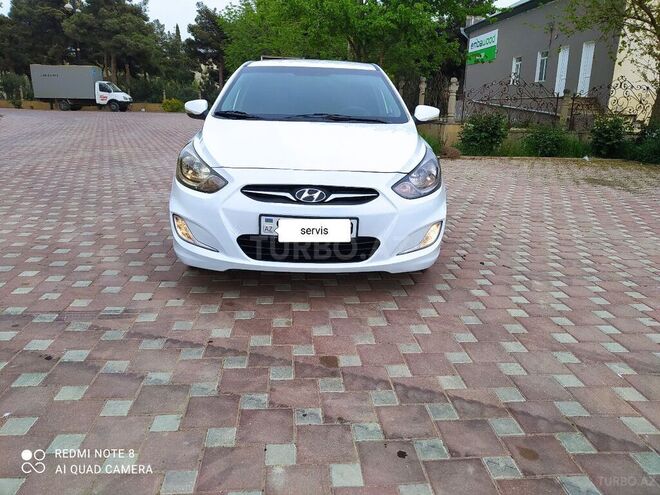 Hyundai Accent 2012, 121,900 km - 1.6 l - Şirvan