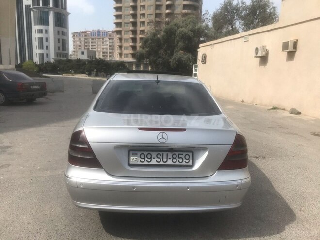 Mercedes E 220 2003, 360,000 km - 2.2 l - Bakı