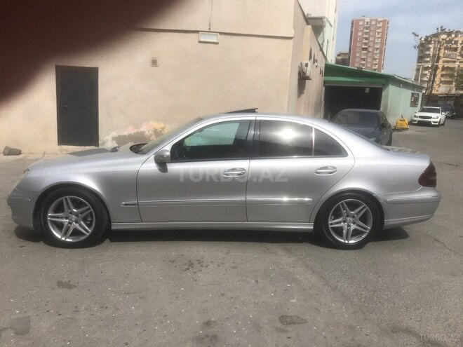 Mercedes E 220 2003, 360,000 km - 2.2 l - Bakı