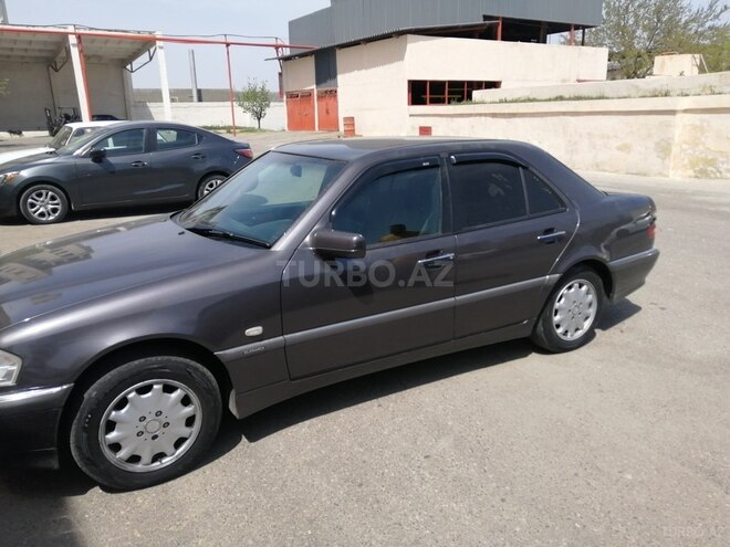 Mercedes C 180 1998, 286,000 km - 1.8 л - Bakı