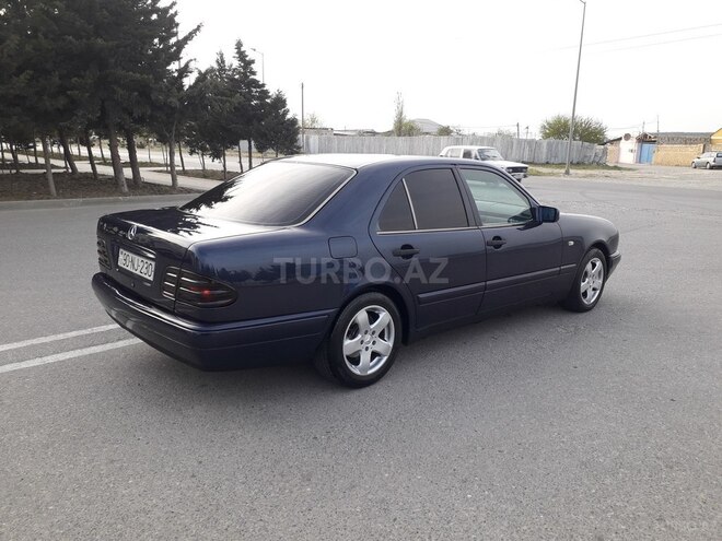 Mercedes E 230 1997, 265,938 km - 2.3 l - Sumqayıt
