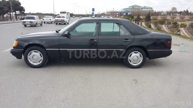 Mercedes E 200 1989, 248,300 km - 2.0 l - Bakı