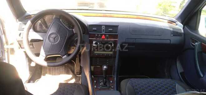 Mercedes C 200 1997, 400,000 km - 2.0 l - Samux