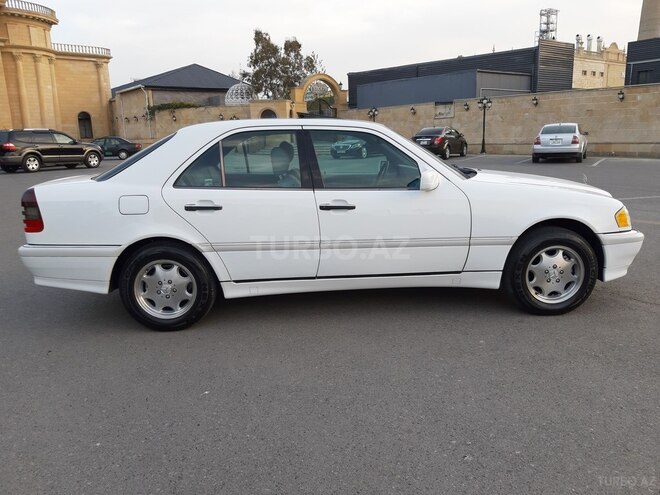 Mercedes C 230 1998, 91,575 km - 2.3 l - Bakı