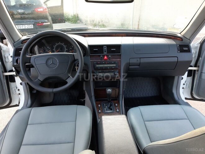 Mercedes C 230 1998, 91,575 km - 2.3 l - Bakı