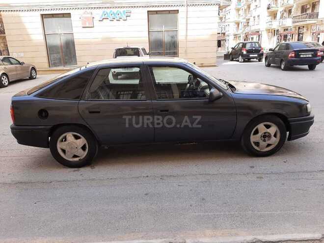 Opel Vectra 1995, 212,121 km - 2.0 l - Bakı