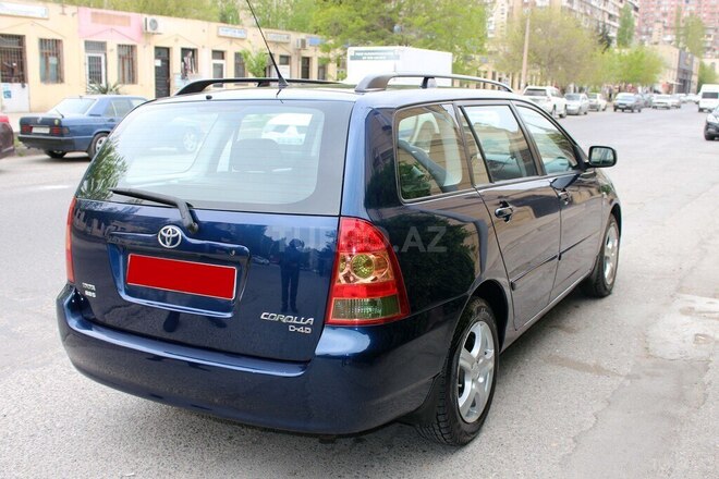 Toyota Corolla 2006, 180,000 km - 1.4 l - Bakı