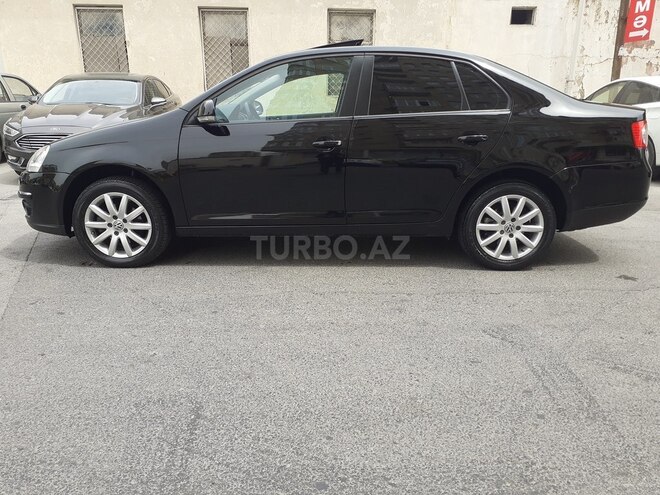 Volkswagen Jetta 2011, 92,000 km - 1.6 л - Bakı