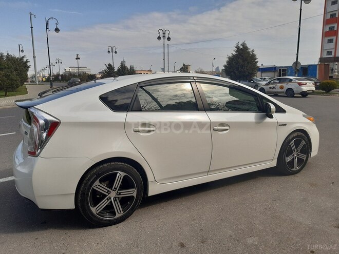 Toyota Prius 2014, 120,000 km - 1.8 l - Bakı