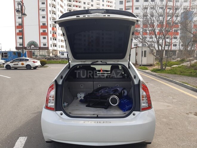 Toyota Prius 2014, 120,000 km - 1.8 l - Bakı