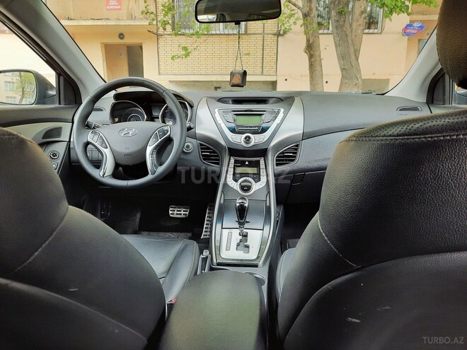 Hyundai Elantra 2011, 150,000 km - 1.8 l - Bakı