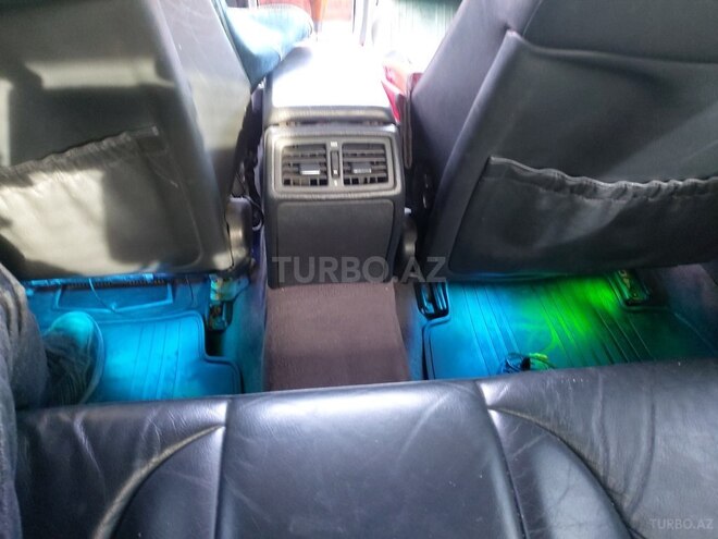 Mercedes E 230 1997, 328,200 km - 2.3 l - Bakı