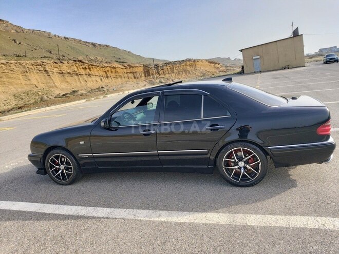 Mercedes E 230 1997, 328,200 km - 2.3 l - Bakı