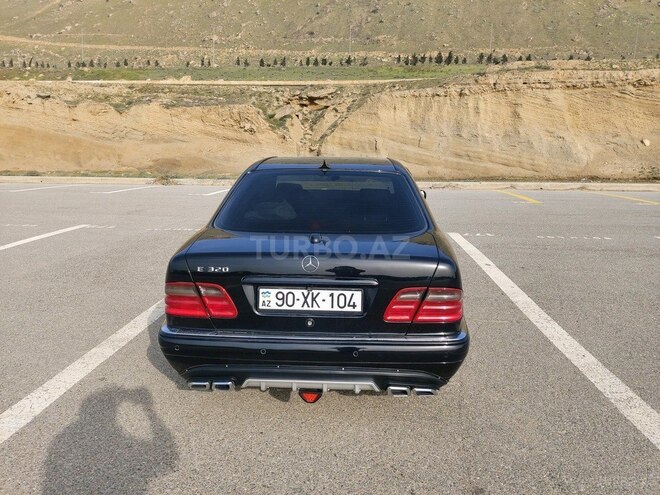 Mercedes E 230 1997, 328,200 km - 2.3 l - Bakı