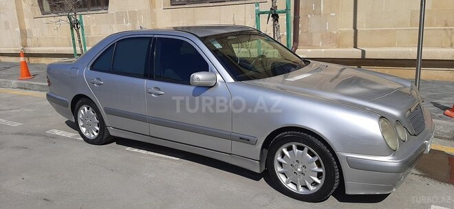 Mercedes E 220 1999, 400,000 km - 2.2 л - Bakı