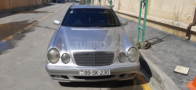 Mercedes E 220 1999, 400,000 km - 2.2 л - Bakı