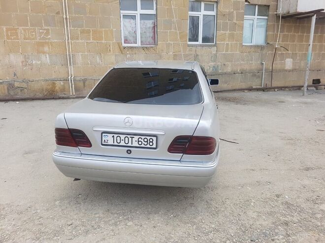 Mercedes E 230 1996, 535,000 km - 2.3 л - Bakı