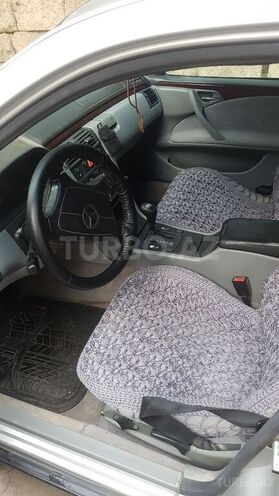Mercedes E 230 1996, 535,000 km - 2.3 л - Bakı